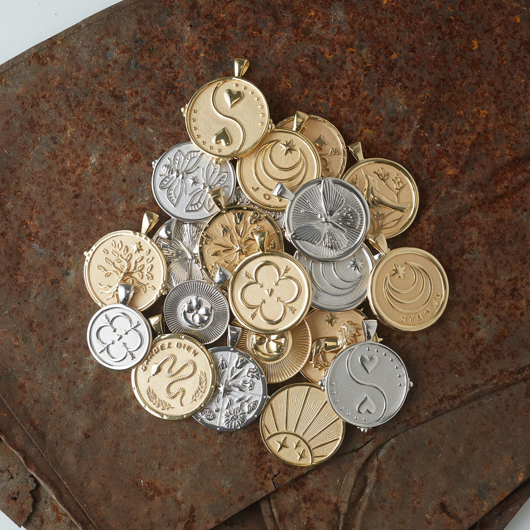HOPE JW Small Pendant Coin in Silver - Image 7